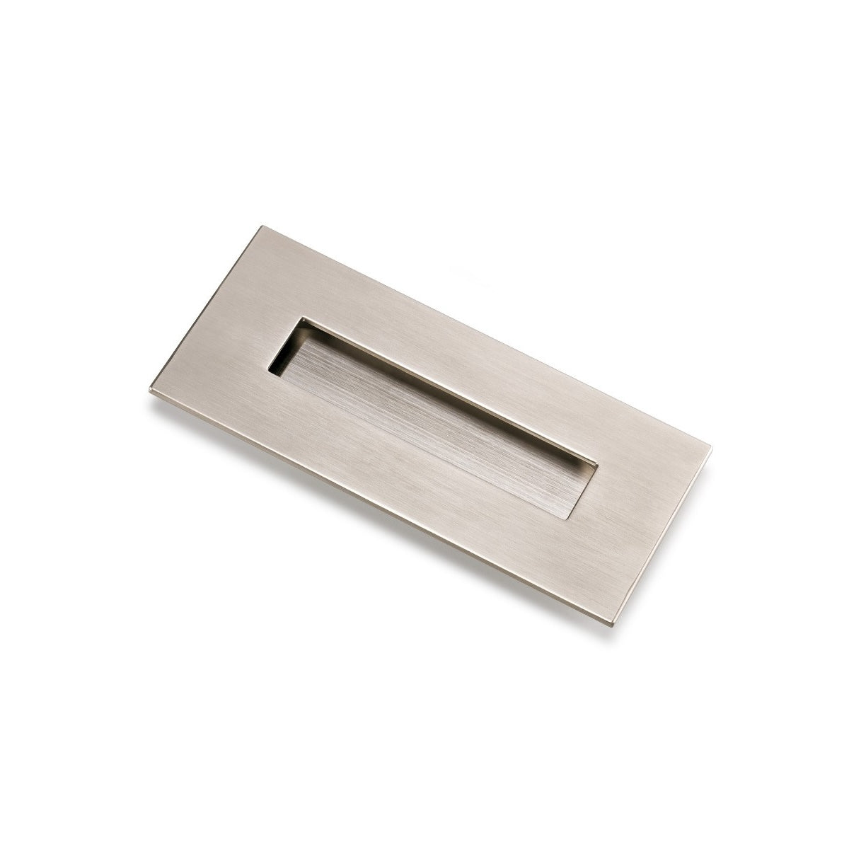 Maniglia rettangolare nichelata 3790 da 155x73mm a incasso per mobili e armadi